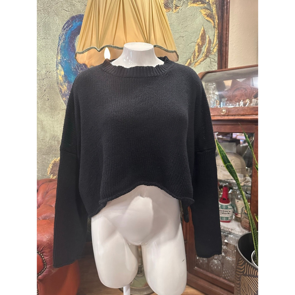 She + Sky Black Oversized Knit Cropped Sweater M - Picture 3 of 10